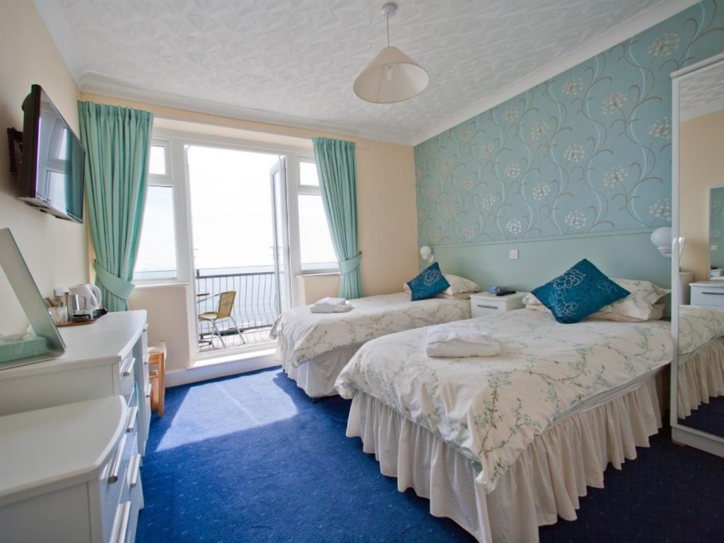 The Aqua Bed & Breakfast Shanklin Room photo